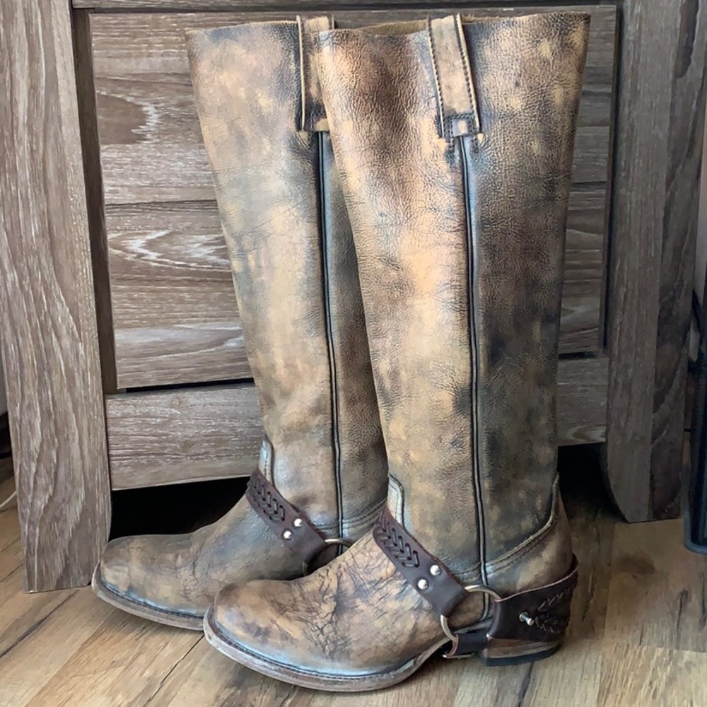 Freebird Timber Boots ✨